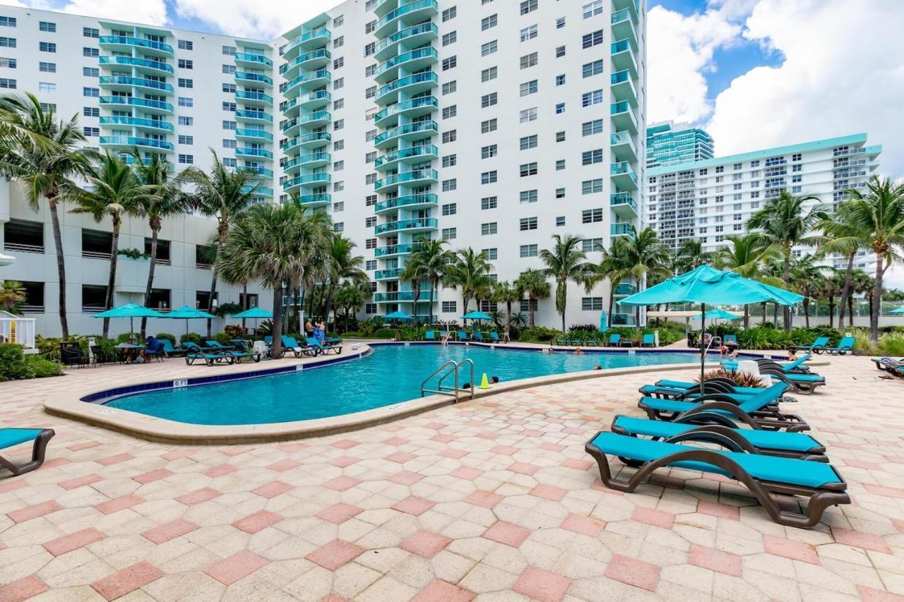 The Tides Hollywood - Amazing Beachside Condo Luaran gambar